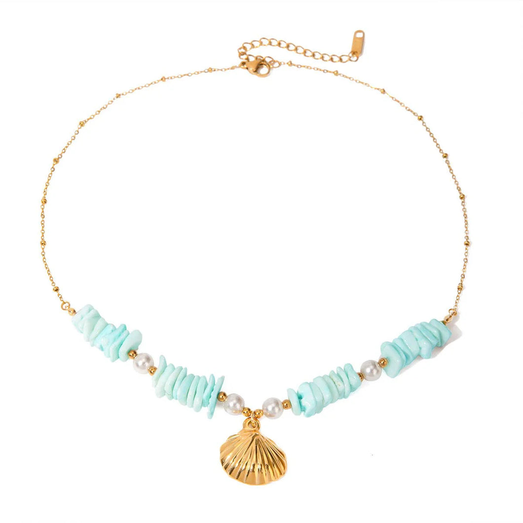 Savvy Bling Coastal Shell Necklace