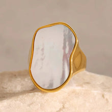 Savvy Bling Mother of Pearl Ring